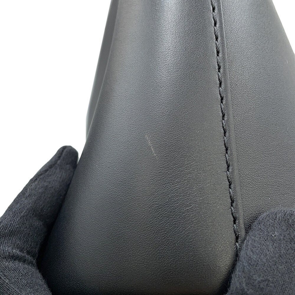 Burberry Shoulder Bag Bucket Calfskin Leather Black - Picture 9 of 11